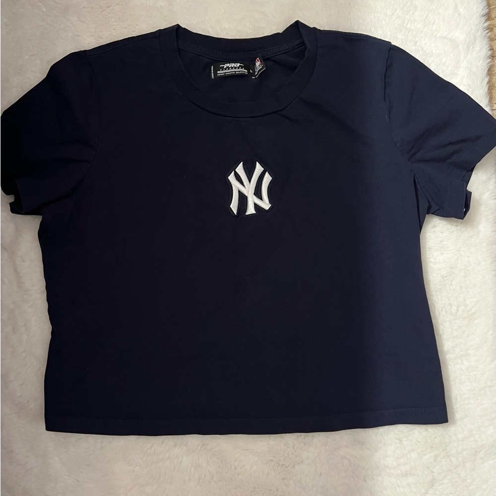 Yankees Crop Tee